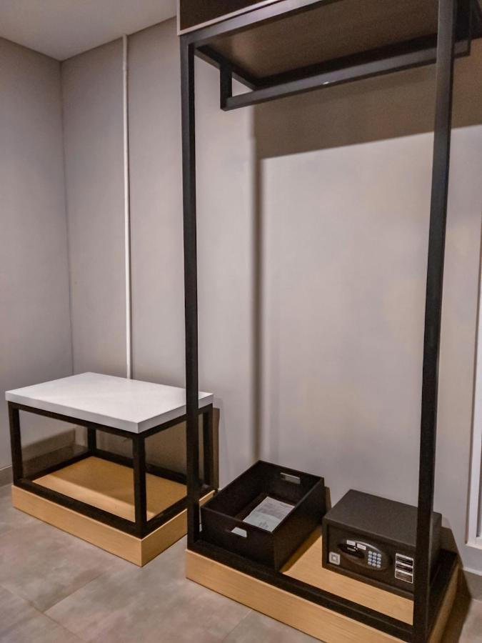 泗水贝斯大厦酒店 Wonotjolo 外观 照片